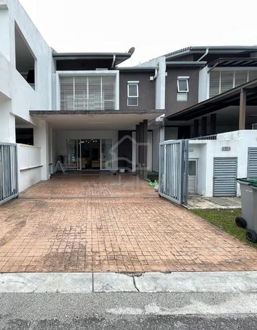 For Rental, Double Storey House at Chemara Hills, Seremban 1