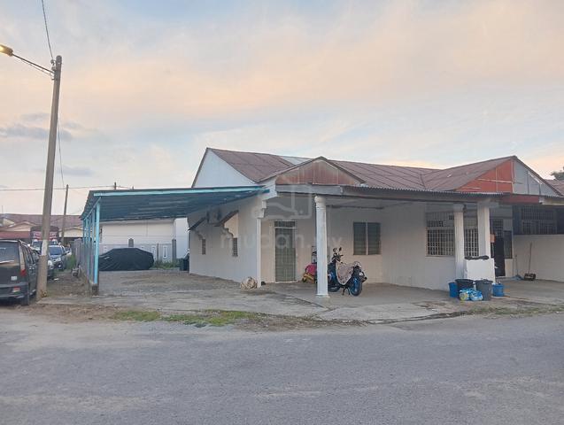 Cornet lot padang tembak pengkalan chepa 1