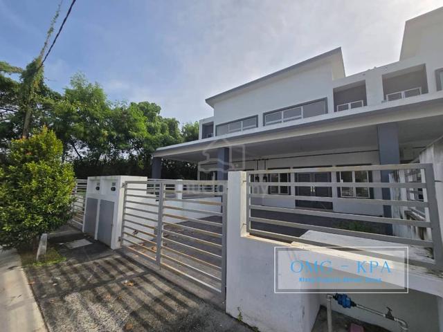 Taman Sri Istana - Klang Brand New Double Storey House 1