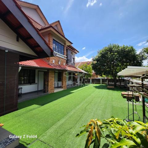 [Tanah Luas] Corner Lot Double Storey Semi-D Bandar Nusaputra Puchong 1