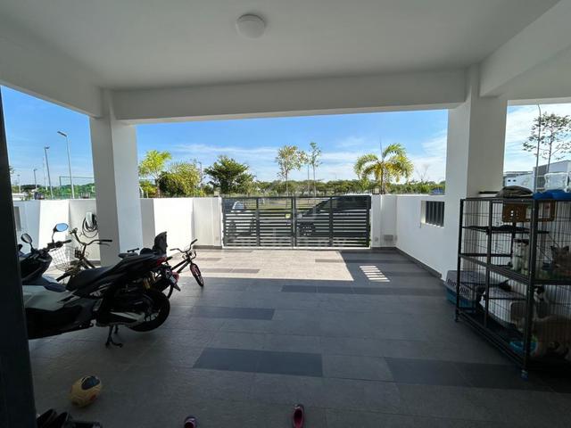 Double Storey Terrace Robin Residence Rimbayu (Below Market) 1