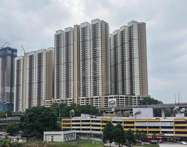 Residensi Sateria 1