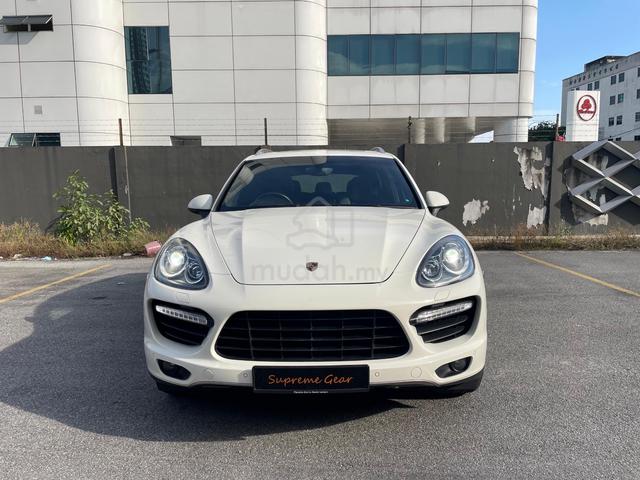 2010 Porsche CAYENNE 4.8 TURBO 958 (A) - 2