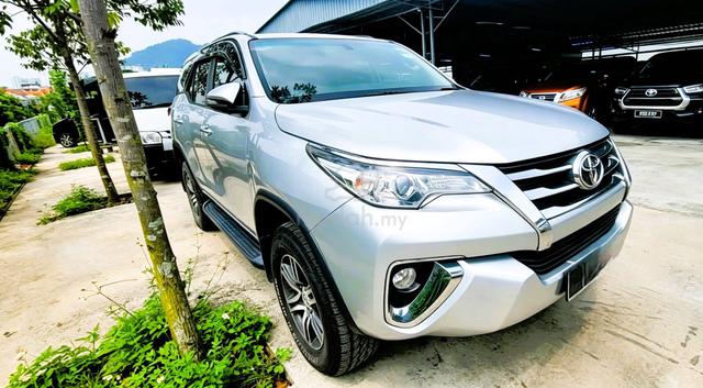 Toyota Fortuner 2.4 VRZ AUTO 4X4 CKD  2 DIGIT NO  - 4