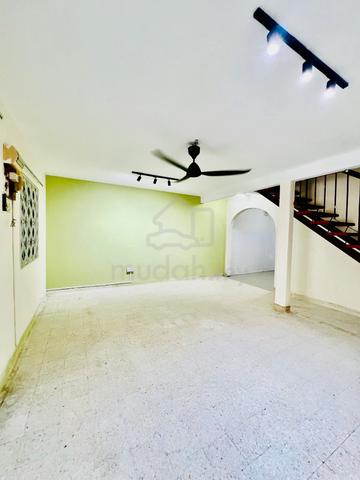 [NEWLY REFURBISHED-READY TO MOVE IN] 2 Storey Tmn Melawati FOR RENT 1