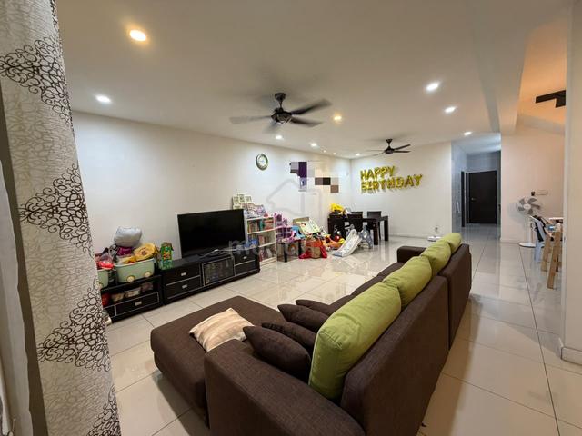 Nusa Idaman 8 @ Double Storey For Sale 1