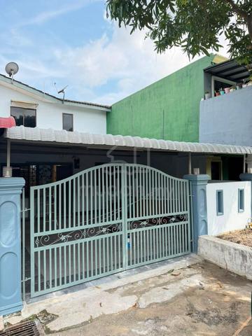 Pasir Gudang Double Storey @ Jalan Mawar 1