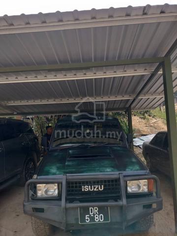 1981 Isuzu TROOPER 2.8 (M) - 3