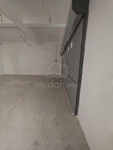 Cheras @ Emerald 9 End Lot Ground Floor Shop for Rent 1