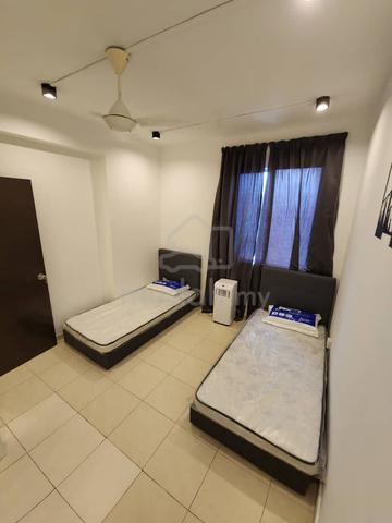 Room for Female ONLY @ Subang USJ 1 1