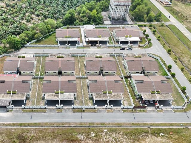 RUMAH DAH SIAP Semi D 1 TingkatTaman Bagan Kurnia Unit Baru 1