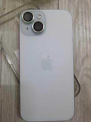 Apple iPhone 15 128 GB - photo 6 of 6