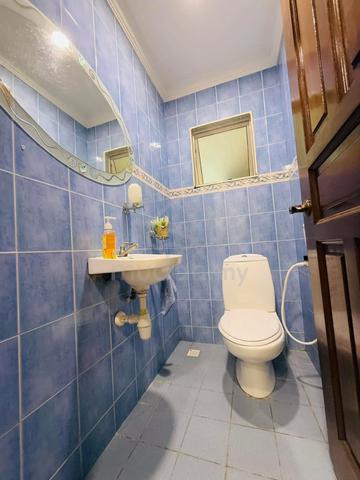 FOR SALE Taman Seri Borneo Iramanis 2.5 Storey Corner Terrace House 1