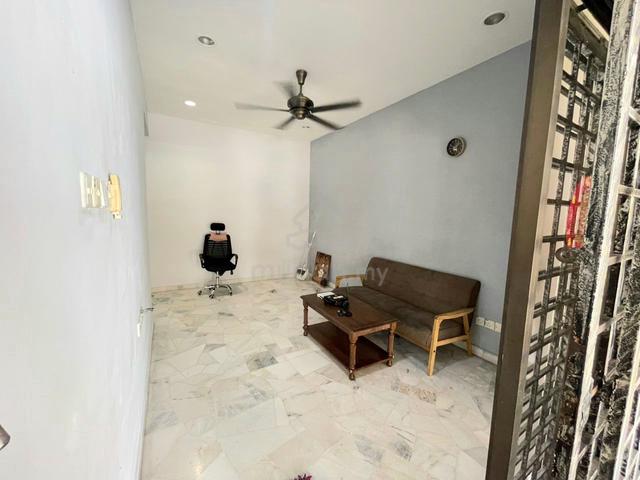 Permas Jaya Single Storey House For Rent 1
