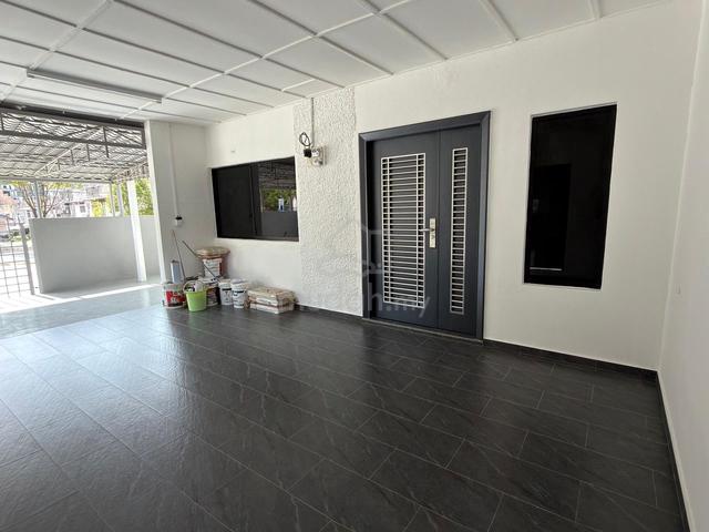 [HOT]Corner, Renovated Taman Melawati ! Fit6-7cars Extra Land ! 1
