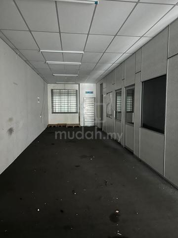 Ground Floor, 3 Storey Shoplot 1,300 s.f in Butterworth For Rent 1