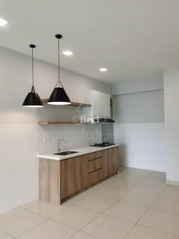 Tropicana Bay Residences @ PWC 1