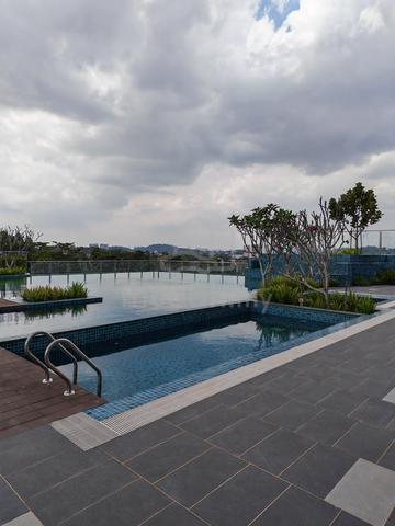 The Louvre @ Country Heights 1
