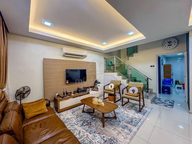 FACING OPEN ✨RENOVATED✨ Double Storey Taman Muda, Ampang 1