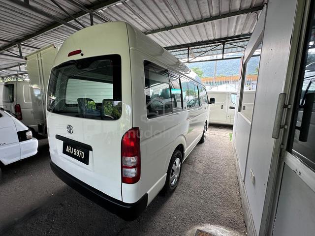 Toyota Hiace 2.7 WIndow Van 2010/2011 - 3
