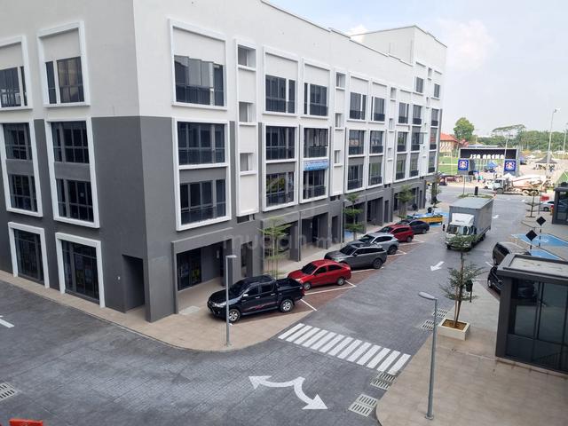 2nd Floor Basic Unit Shoplot Office with Lift Edusentral Setia Alam 1