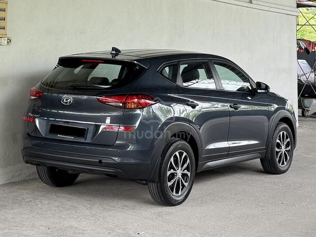 Hyundai Tucson 2.0 Facelift (A) F/Premium Leather - 2
