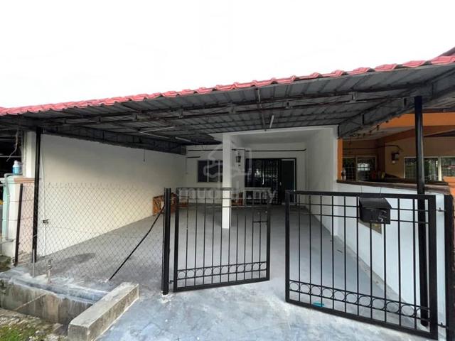 Taman Merdeka Jaya Batu Berendam 1