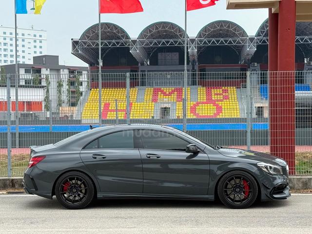 2016 Mercedes Benz CLA-CLASS 2.0 45 AMG 4MATIC - 2
