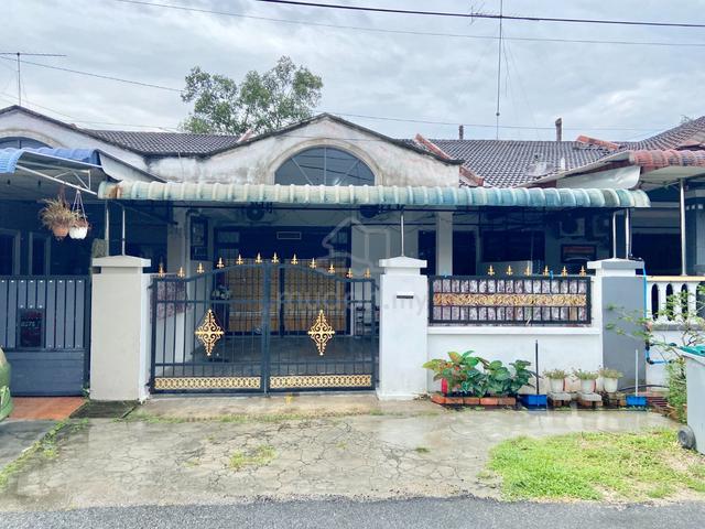 [Below Market] Taman Manis Parit Raja Single Storey For Sale 1