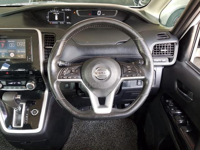 2020 Nissan Serena 2.0 S-Hybrid (A) Highway Star - 5