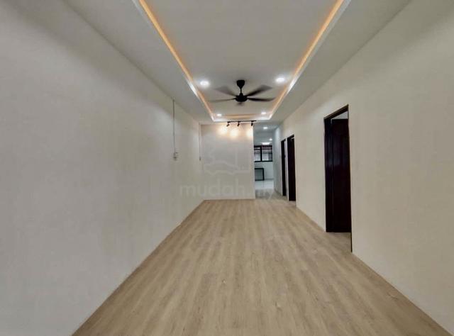 CORNER SUPER BIG LAND Bandar Baru Sg Lalang Single Storey Corner 1