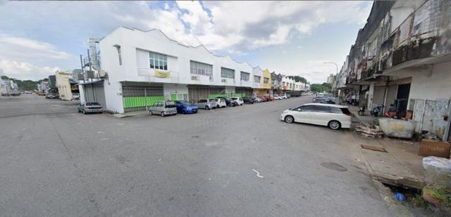 1.5 Storey Link Factory, 25x80, Bukit Serdang, Seri Kembangan 1
