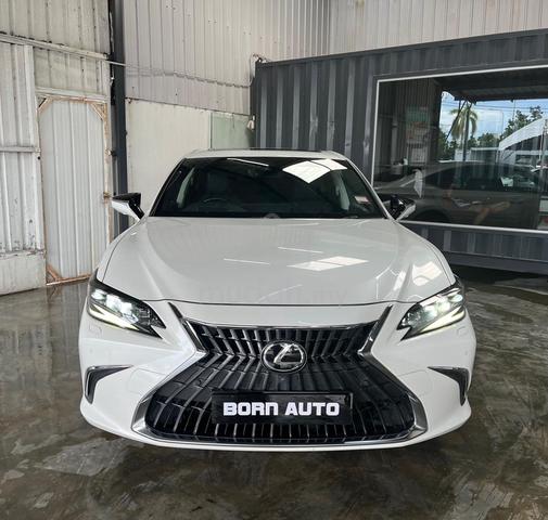 Lexus ES250 LUXURY (Local) Warranty till 2027 - 2