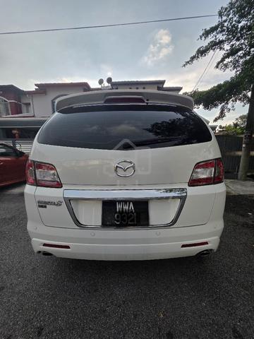 2011 Mazda 8 2.3 (A) - 2