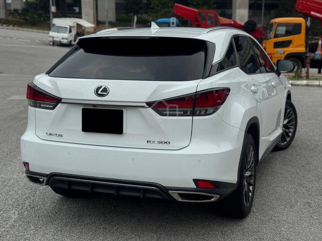 Lexus RX300 F SPORT TURBO POWER BOOT LUXURY SUV - 3