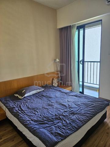 The Peak SOHO 1