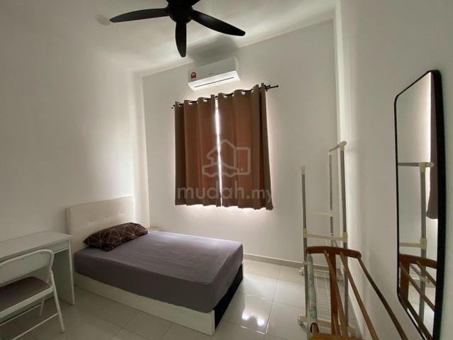 Fully Furnished Double Storey Myra Alam,puncak Alam 5