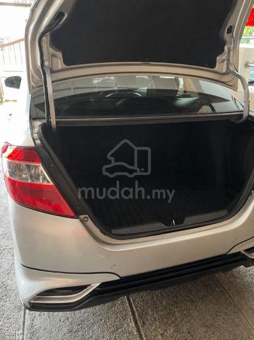 2017 Perodua BEZZA 1.3 PREMIUM X (A) - 4
