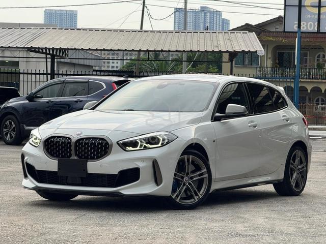 2023 Bmw M135i 2.0 xDrive Hatchback 8k km 4.5A - 1