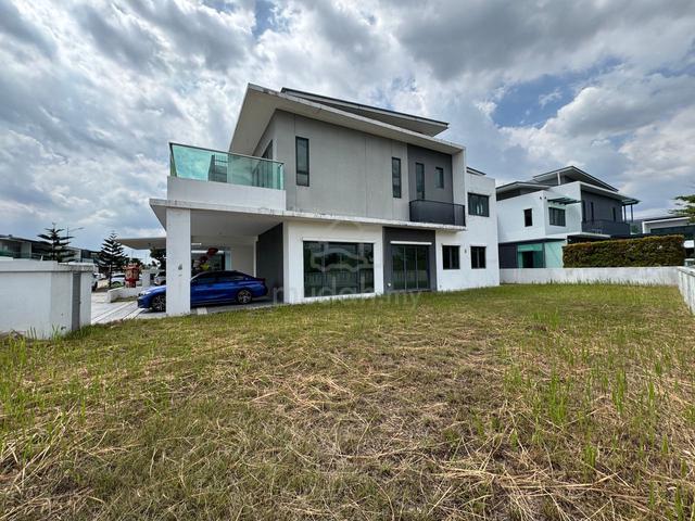 Brand New D'island Residence Corner Nautilus Semi-D Reflexion Puchong 1
