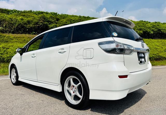 -2014-Toyota WISH 1.8 S FACELIFT (A) Loan/Cash - 2
