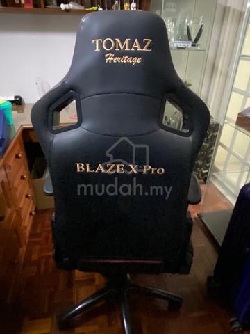 Tomaz Gaming Chair - photo 2 of 2