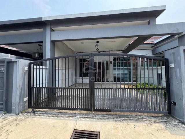 Single storey at Jalan Impian 5,Taman Tehel Impian,Bukit Katil,Melaka 1