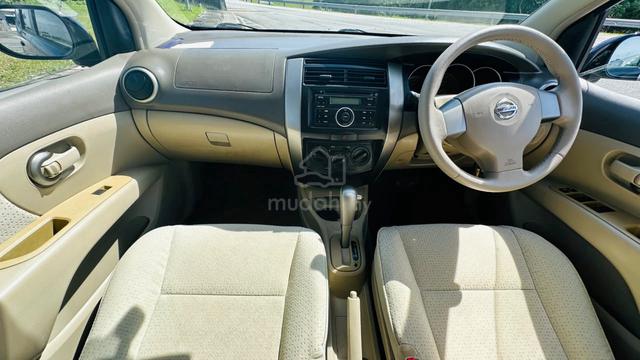 2010 Nissan GRAND LIVINA 1.6(Auto)MPV,LIKE - 4