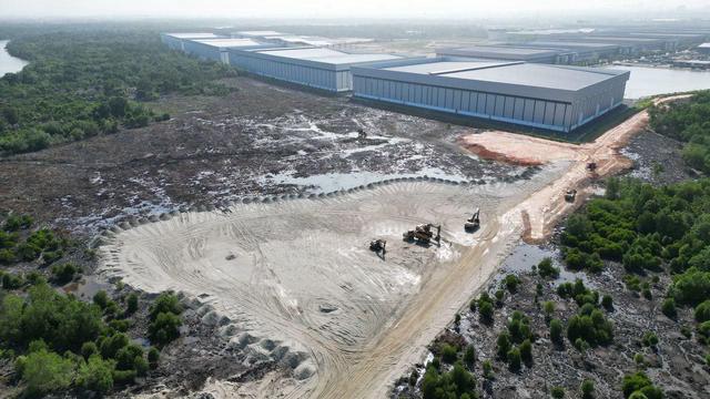 Heavy Industrial Title LIMITED UNIT AND VERY DEMAND LAND IN SELANGOR 1