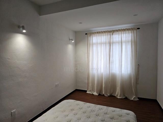 350sf en-suite with private bathroom For Rent at Bayan Lepas 1