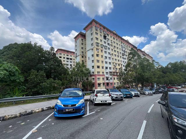 Pangsapuri Segar Ria 1