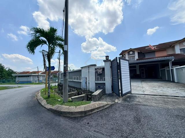 Saujana Utama 3 - CORNER LOT For Sale 1