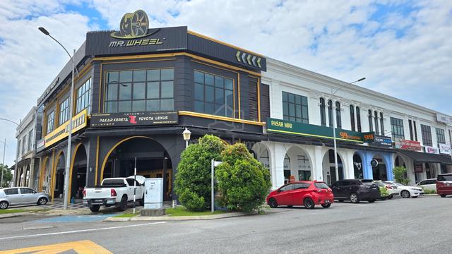 Eco Majestic, Ground Floor Shoplot, Newly Paint, One unit Only 1