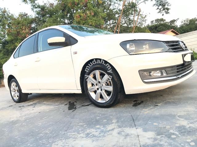 Volkswagen VENTO 1.6 TSI(A)COMFORTLINE/LEATHER SEA - 1